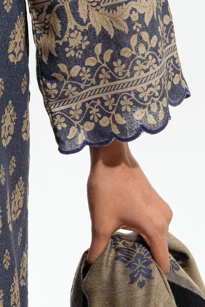Aegean Printed Khaddar Suit zu
